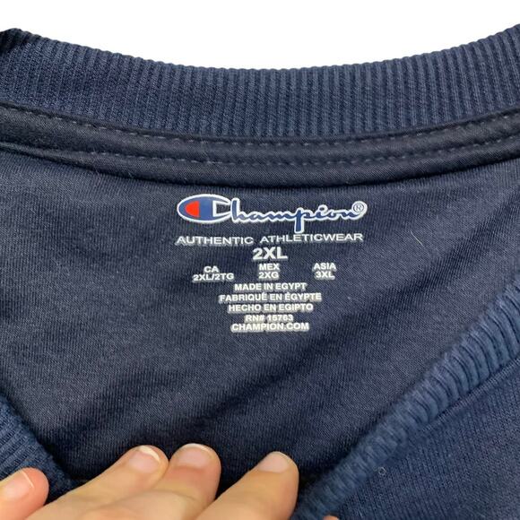 Champion Logo Graphic Pullover Crew Neck Sweatshirt Men's Sz 2XL Navy Athleisure - Picture 3 of 7